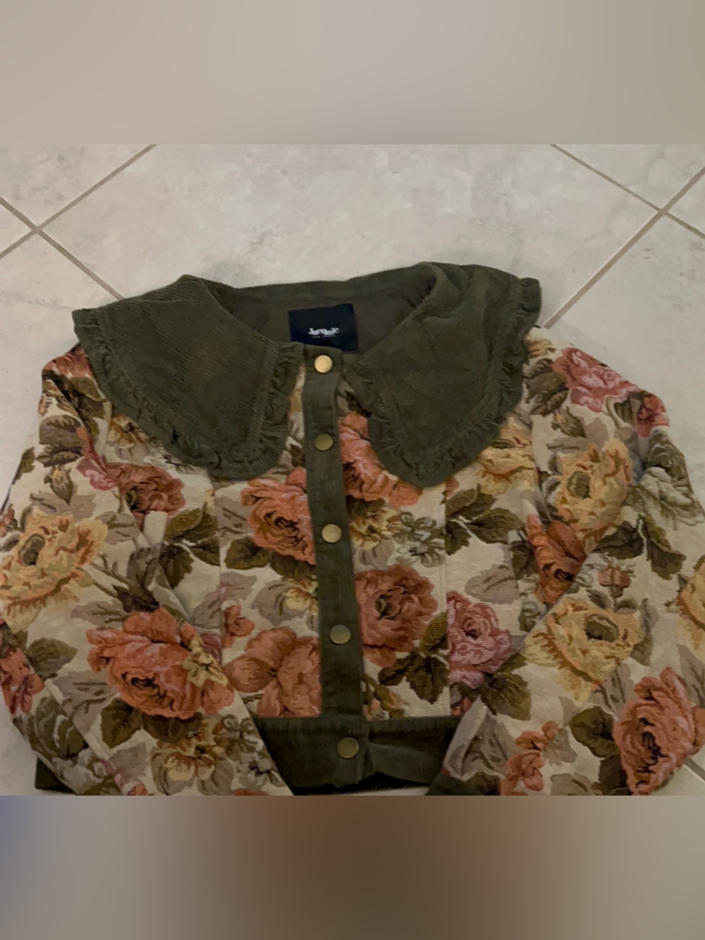 JACQUIE THE LABEL Nathalia Floral Quilted Jacket sz Medium